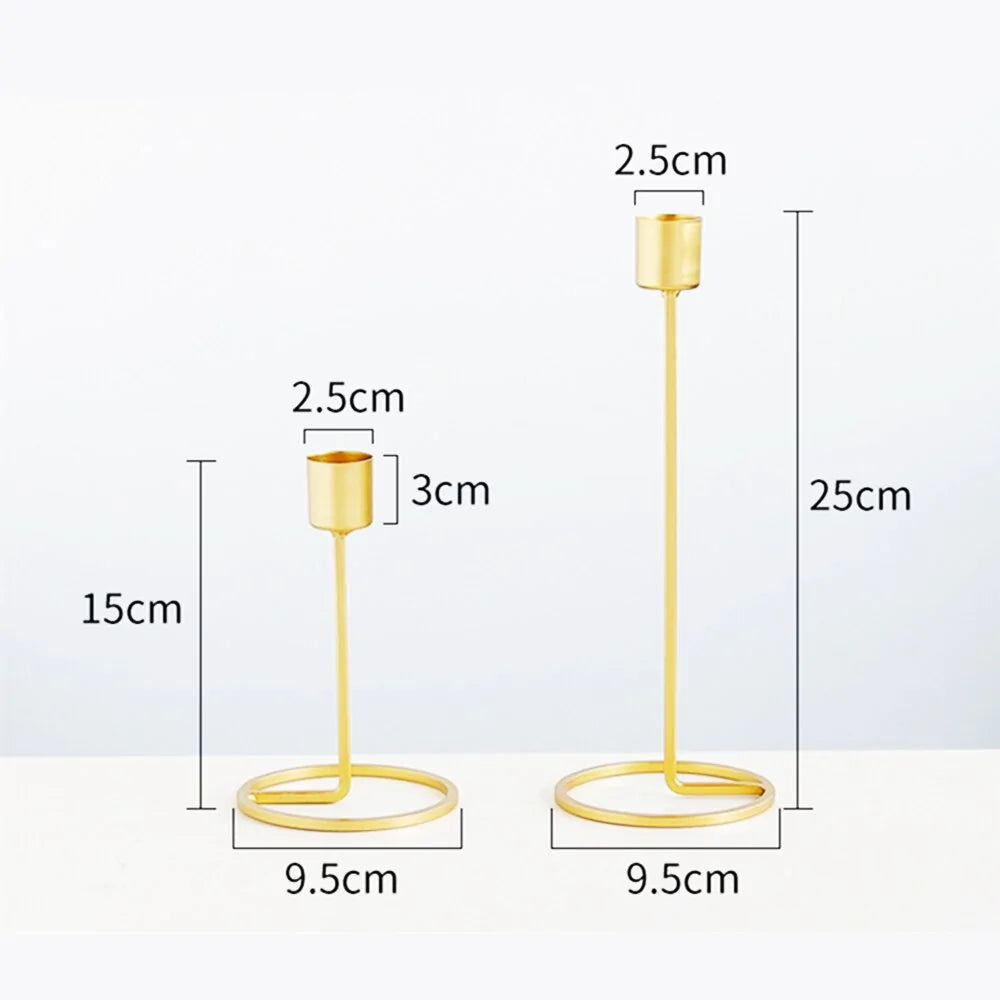 Gold Metal Candle Holders: Elegant Wedding & Party Decor